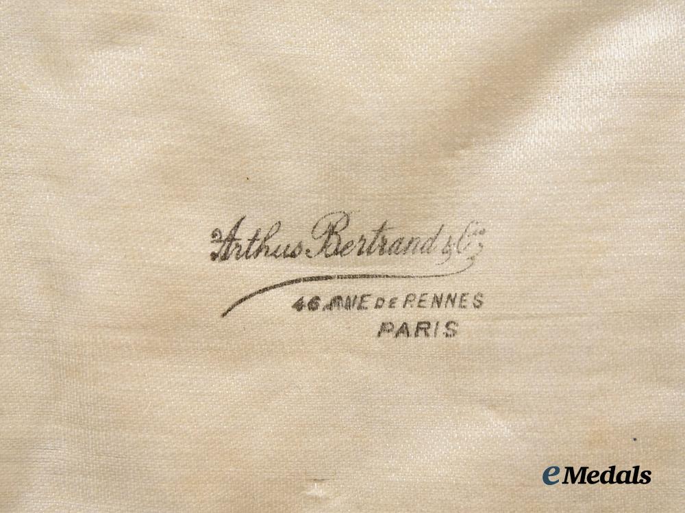 serbia,_kingdom._an_order_of_saint_sava,_third_class,_by_arthus_bertrand,_c.1910___m_n_c0041