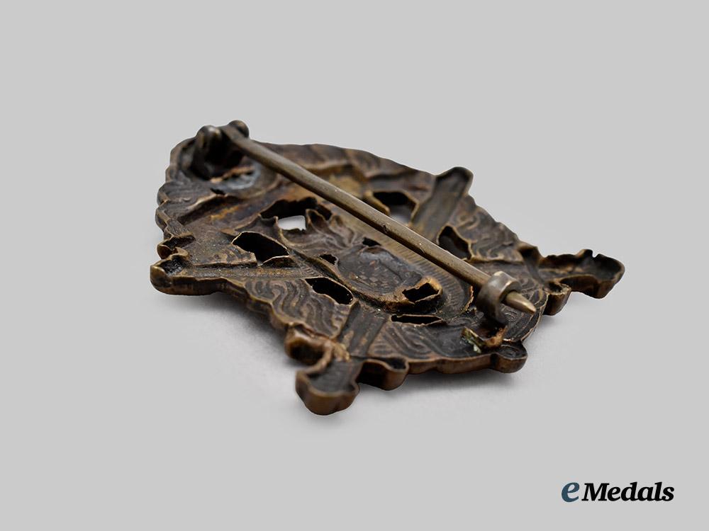 croatia,_independent_state._a_rare13th_students_stormtroopers_badge___m_n_c0082