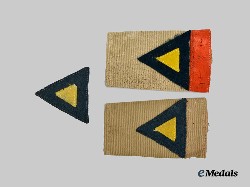 southern_rhodesia,_british_protectorate._a_lot_of_w_w_i_i-_period_insignia___m_n_c0108