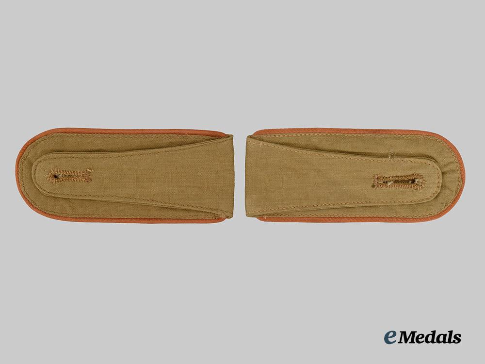 germany,_heer._a_set_of_tropical_motorcycle_infantry_enlisted_ranks_shoulder_straps___m_n_c0109