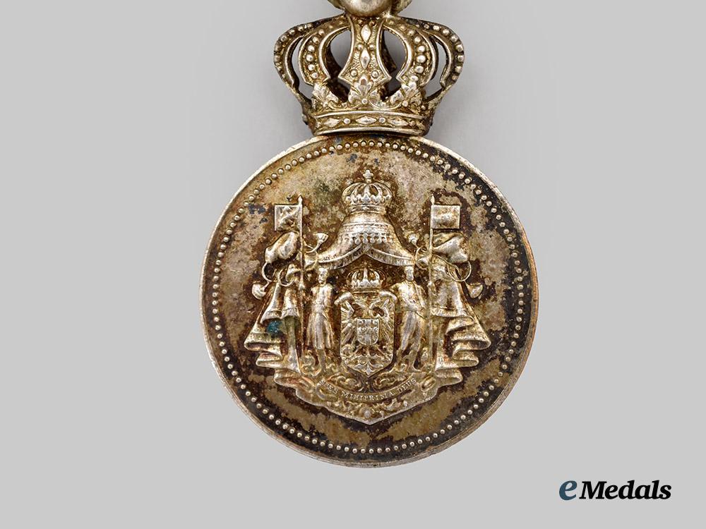 serbia,_kingdom._a_royal_household_medal_of_king_alexander_i_obrenovich,_i_i_i_class___m_n_c0117