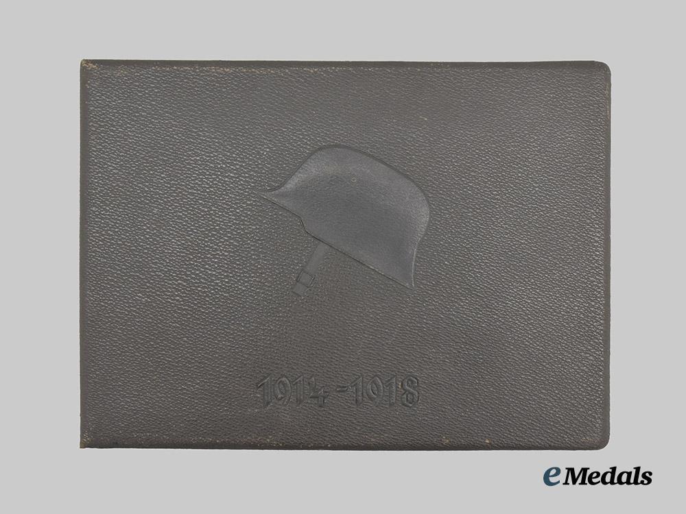 germany,_imperial._an_aero&_model_flying_club_group_with_presentation_album,_to_diplomingenieur_hermann_volpert___m_n_c0119