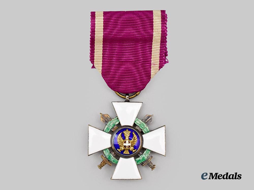 italy,_kingdom._an_order_of_the_roman_eagle,_knight’s_cross_with_swords,_c.1941___m_n_c0151