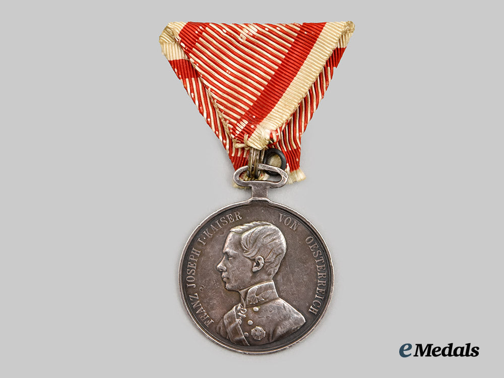 austria,_empire._a_bravery_medal,_i._class,_type_i_franz_joseph_i_variant(1849-1859_issue)___m_n_c0159