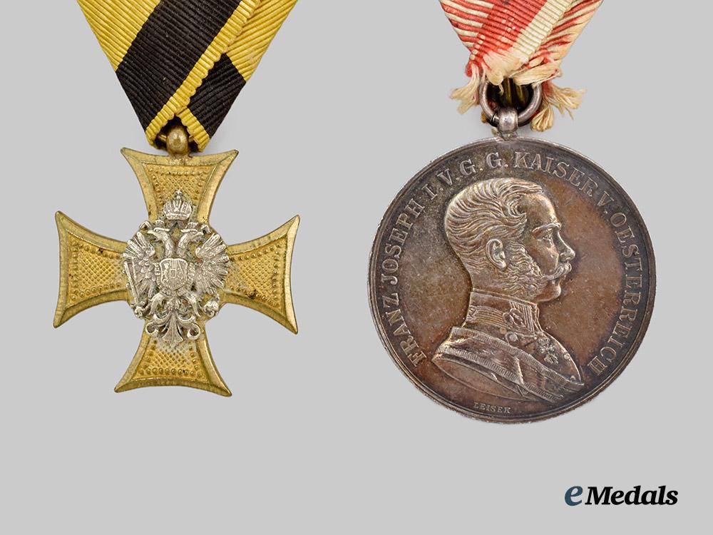 austria,_imperial._a_long_service_cross,_i_i_i_class_and_a_bravery_medal,_i_class___m_n_c0191