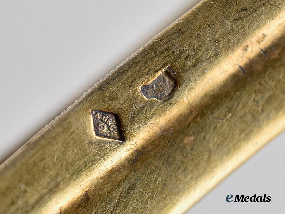 serbia,_kingdom._a_scarce_order_of_the_karađorđe’s_star,_i_i_i._class_commander,_with_swords,_c.1917,_by_arthus-_bertrand&_co.___m_n_c0217