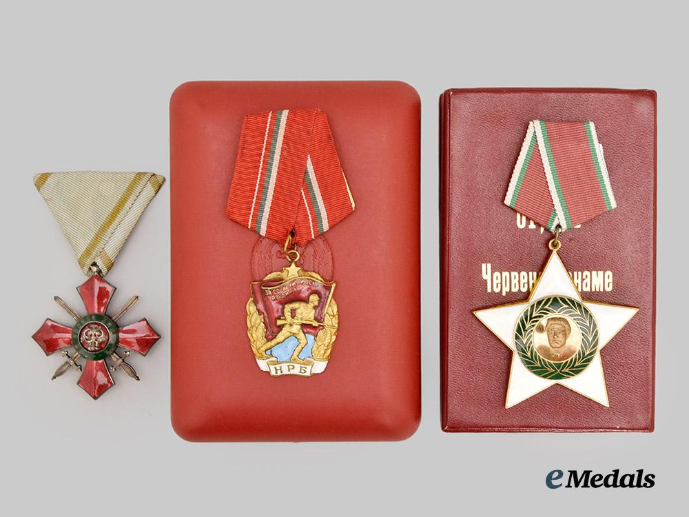 bulgaria,_republic._a_lot_of_three_decorations___m_n_c0222