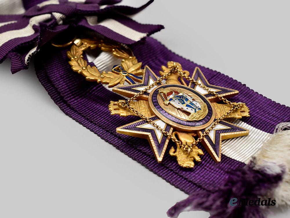 spain,_kingdom._an_order_of_noble_dames_of_queen_maria_louisa,_cross,_c.1910___m_n_c0260