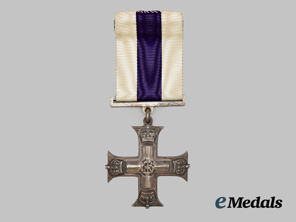 united_kingdom._a_george_v_military_cross_with_recipient___m_n_c0270