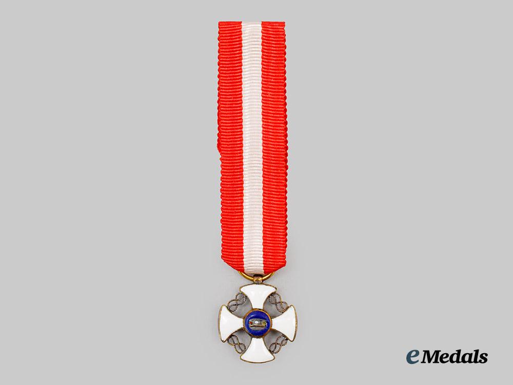 italy,_kingdom._an_order_of_the_crown,_knight_in_gold,_c.1900___m_n_c0286