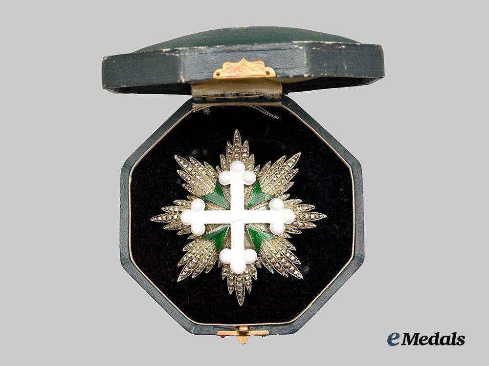 italy,_kingdom._a_cased_order_of_st._maurice_and_st._lazarus,_grand_cross_breast_star,_c.1900_by_cravanzola_of_rome___m_n_c0288