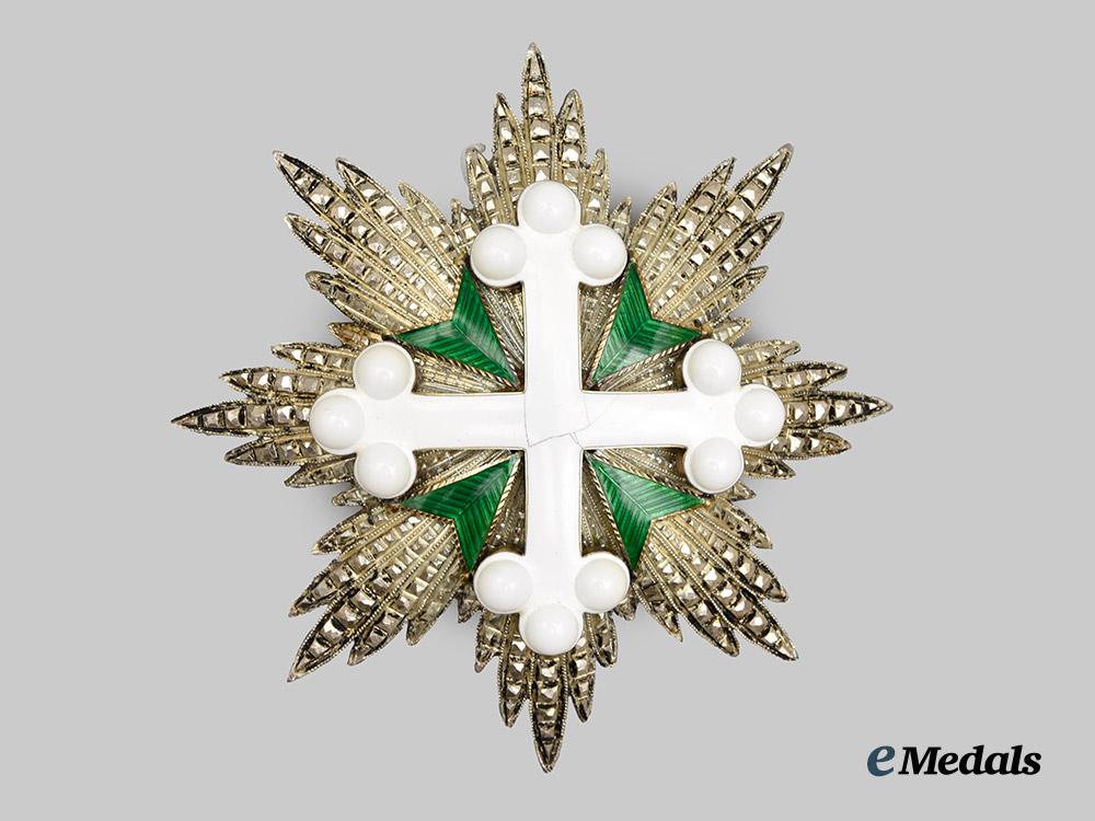 italy,_kingdom._a_cased_order_of_st._maurice_and_st._lazarus,_grand_cross_breast_star,_c.1900_by_cravanzola_of_rome___m_n_c0291