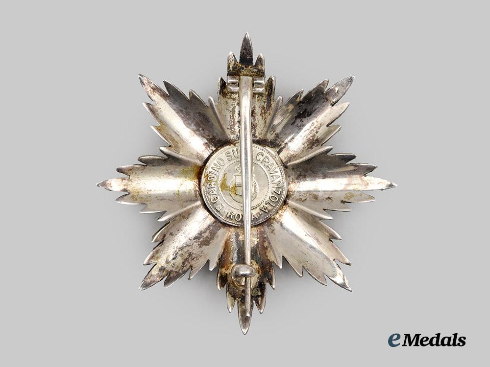 italy,_kingdom._a_cased_order_of_st._maurice_and_st._lazarus,_grand_cross_breast_star,_c.1900_by_cravanzola_of_rome___m_n_c0293
