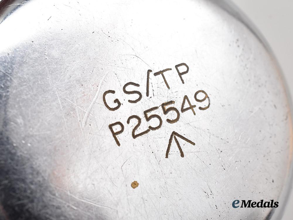 united_kingdom._an_army_serviceman’s_pocket_watch,_by_helvetia___m_n_c0293