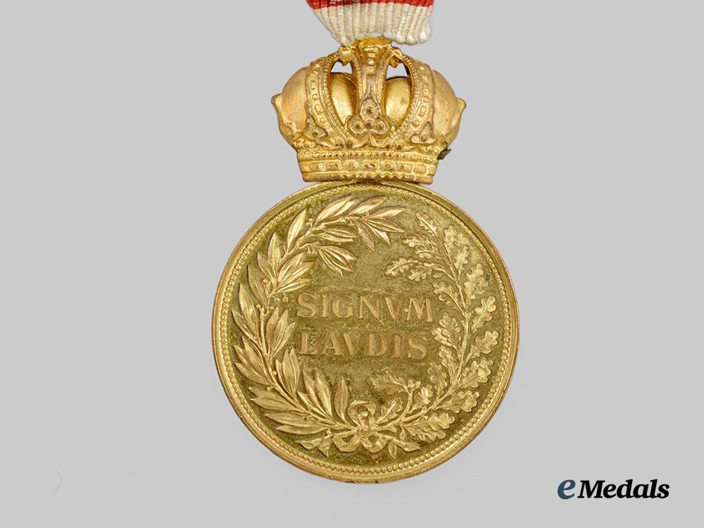 austria,_imperial._a_military_merit_medal,_in_case,_by_scheid___m_n_c0332