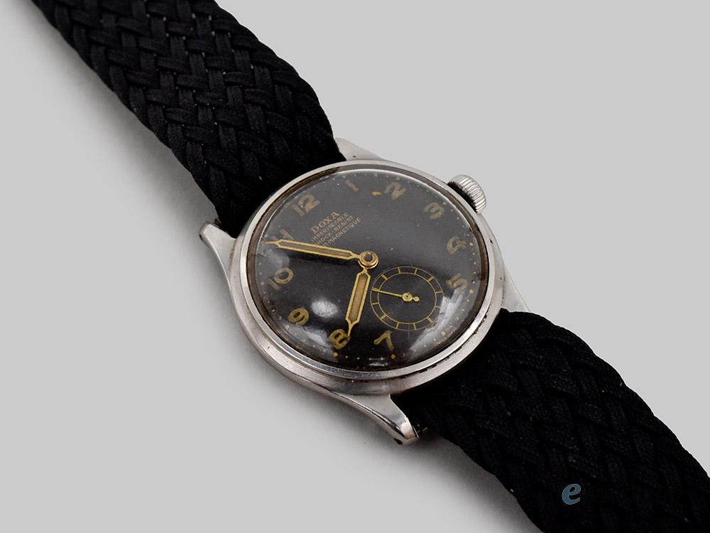 germany,_wehrmacht._a_serviceman’s_wristwatch,_by_doxa,_c.1944___m_n_c0359