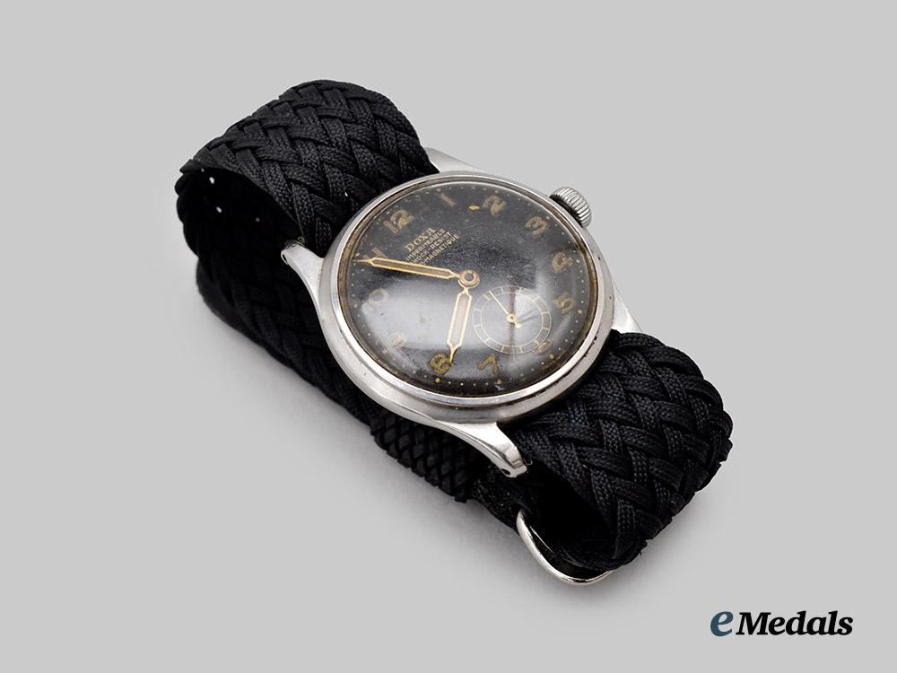 germany,_wehrmacht._a_serviceman’s_wristwatch,_by_doxa,_c.1944___m_n_c0360
