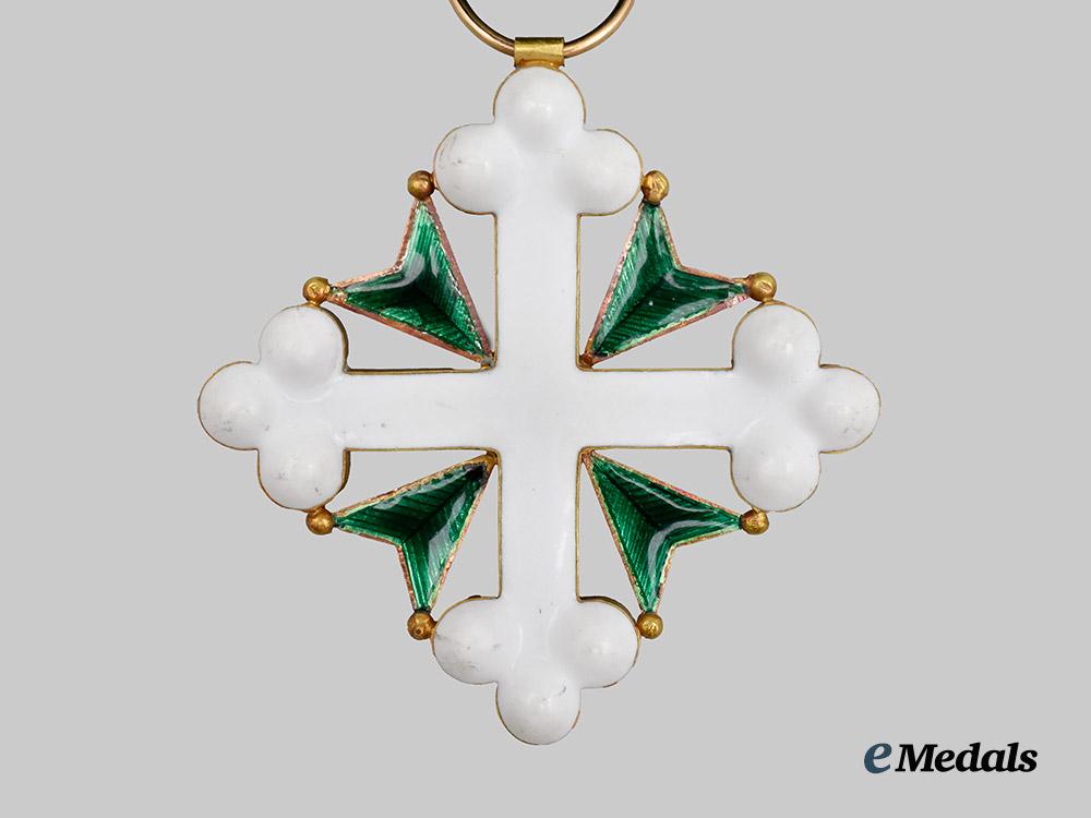 italy,_kingdom._an_order_of_st._maurice&_st._lazarus_in_gold,_knight,_c.1900_by_musy_p._e._figlio___m_n_c0361