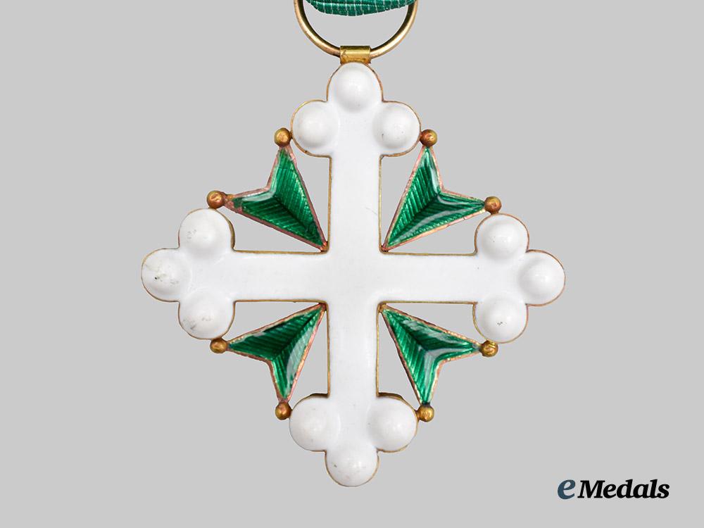 italy,_kingdom._an_order_of_st._maurice&_st._lazarus_in_gold,_knight,_c.1900_by_musy_p._e._figlio___m_n_c0363