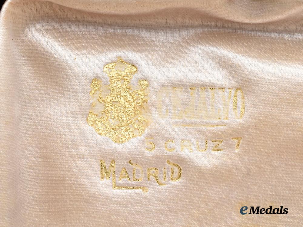 spain,_kingdom._an_award_from_the_royal_academy_of_doctors_of_spain,_c.1920_by_cejalvo_of_madrid___m_n_c0368