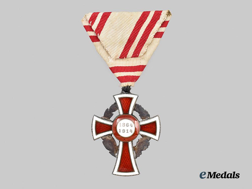 austria,_imperial._a_honour_decoration_of_the_red_cross,_i_i_class_cross___m_n_c0392