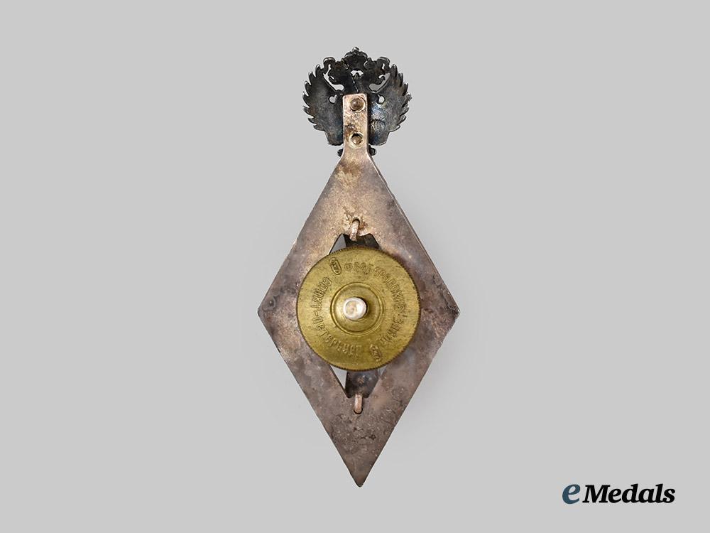 russia,_imperial._a_badge_for_university_graduates_of_non-medical_faculties,_c.1900___m_n_c0440