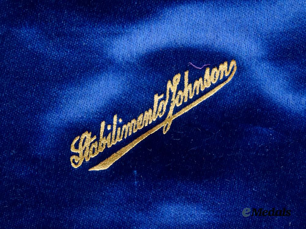 italy,_kingdom._an_order_of_the_crown_of_italy_in_gold,_i_i_i_class_commander,_c.1900___m_n_c0474