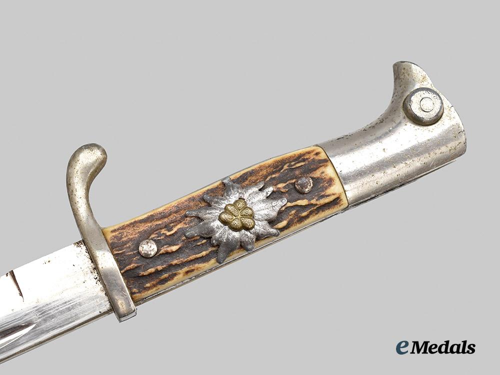 germany,_heer._a_gebirgsjäger_commemorative_dress_bayonet,_by_carl_eickhorn___m_n_c0497