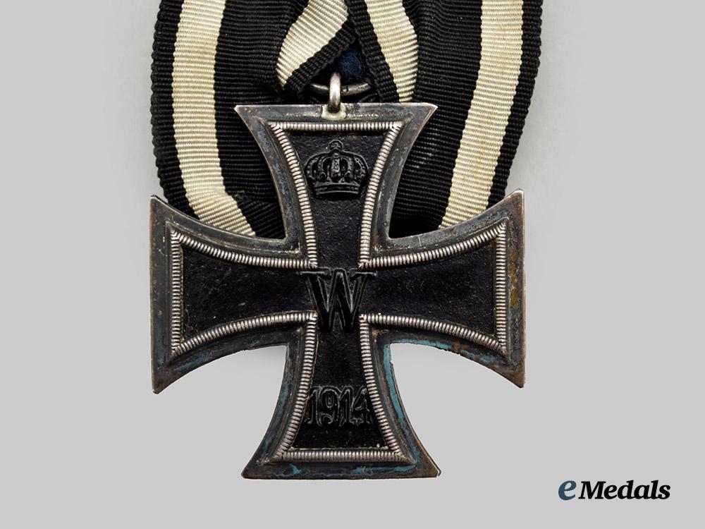 germany,_imperial._a1914_iron_cross_i_i_class,_on_parade_mount___m_n_c0510