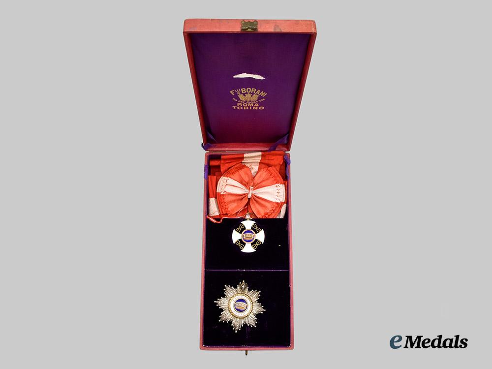 italy,_kingdom._an_order_of_the_crown_of_italy,_grand_cross_set_by_borani,_in_case___m_n_c0515