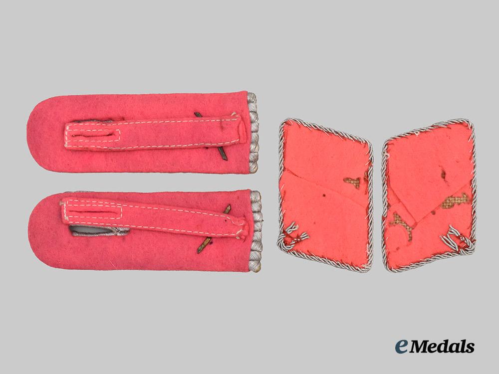 germany,_luftwaffe._a_set_of_oberingenieur_rank_insignia___m_n_c0527