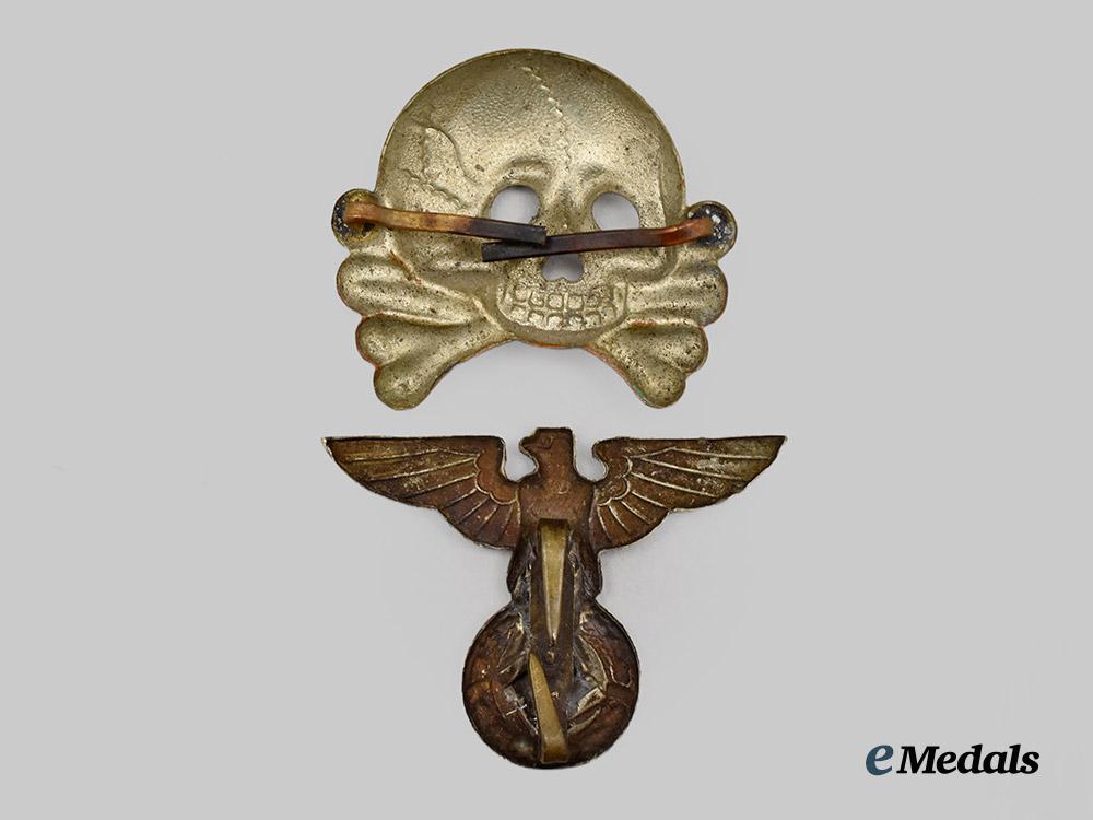 germany,_third_reich._a_pair_of_early_cap_insignia___m_n_c0532