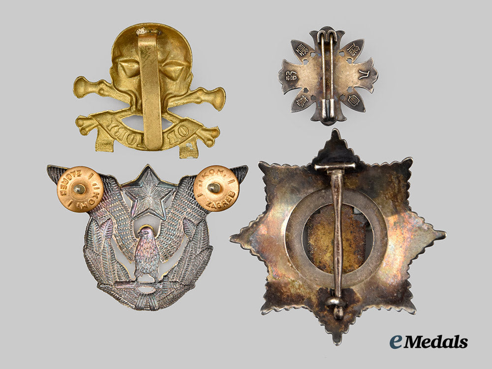 international._a_lot_of_four_military_awards,_decorations,_and_insignia___m_n_c0568