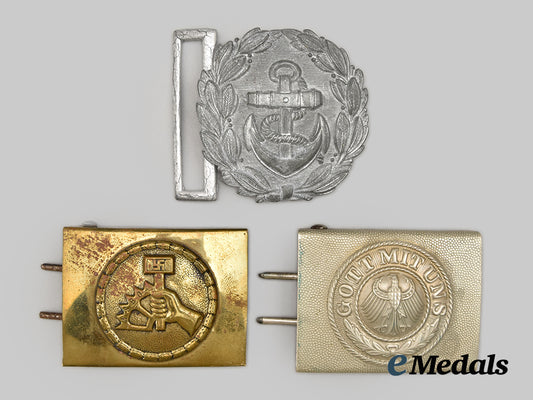 germany,_third_reich._a_mixed_lot_of_belt_buckles___m_n_c0586
