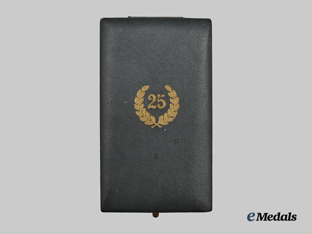 germany,_ordnungspolizei._a_police_long_service_award,_i_class_for25_years,_with_case___m_n_c0600