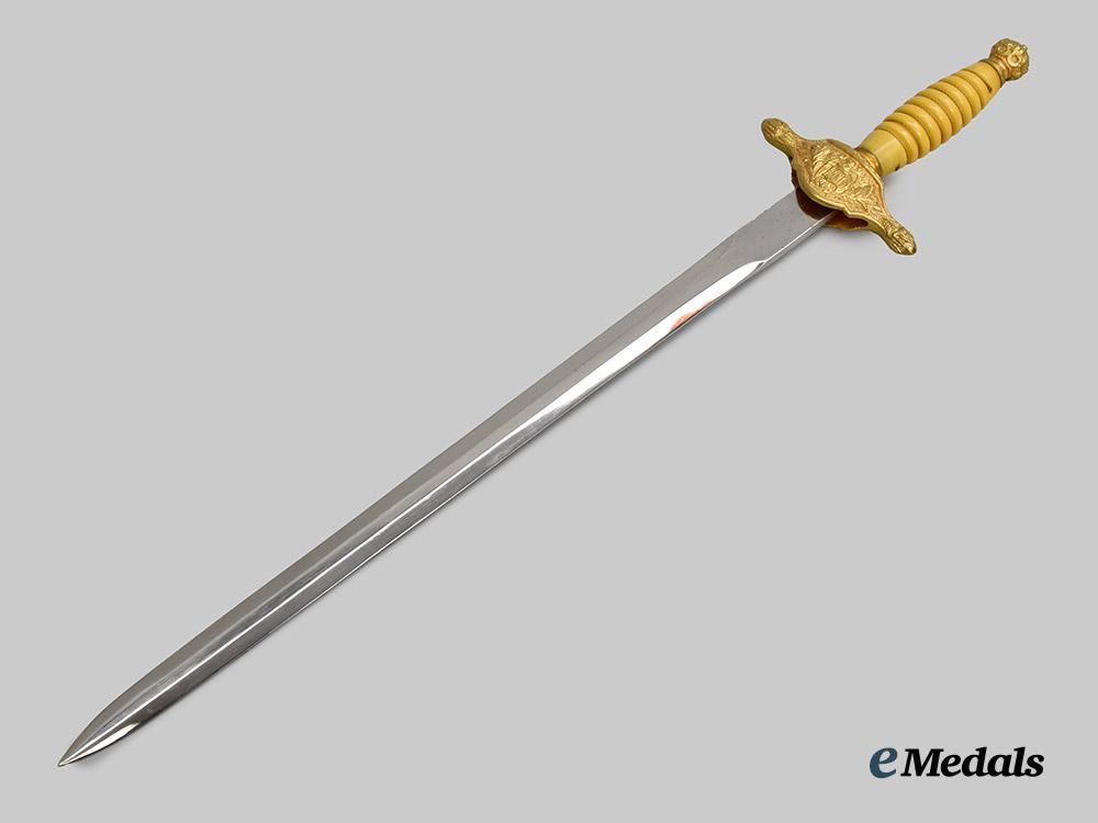 spain,_franco_period._an_air_force_officer_dagger_with_belt_buckle&_portepee,_by_n_f_toledo,_c.1941___m_n_c0604
