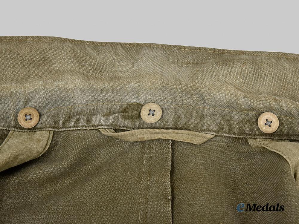 germany,_heer._a_panzer-_regiment5_hauptmann_tropical_field_tunic,_with_afrika_cuff_title,_by_wilhelm_viohl&_co.___m_n_c0640