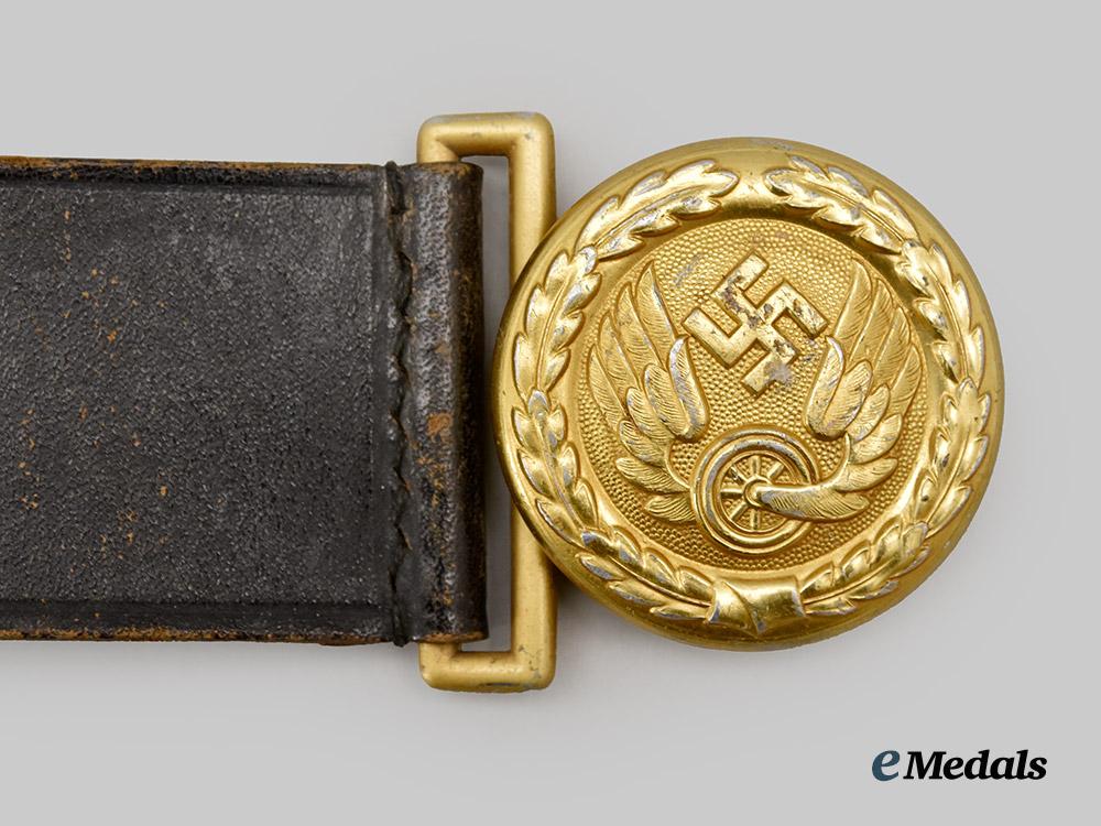 germany,_third_reich._a_railway_official’s_belt_and_buckle,_by_f._w._assman&_söhne___m_n_c0647