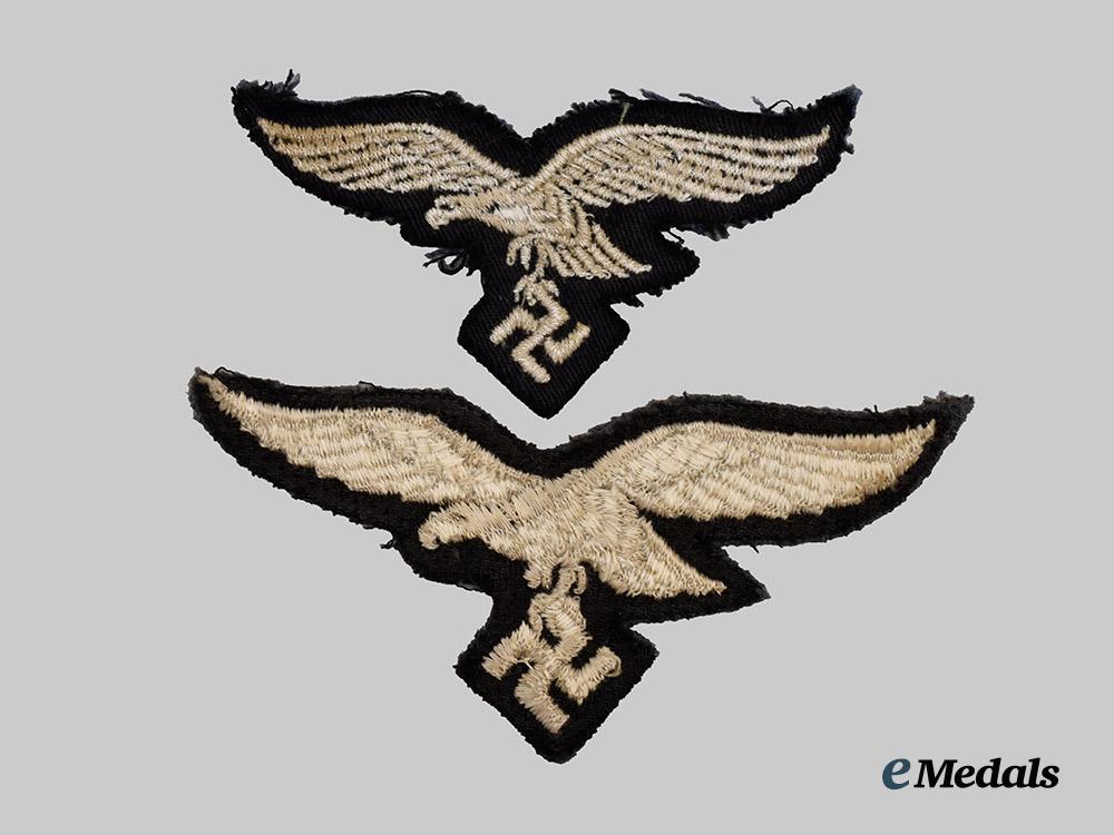 germany,_luftwaffe._a_pair_of_uniform_eagles_for_enlisted_ranks___m_n_c0712