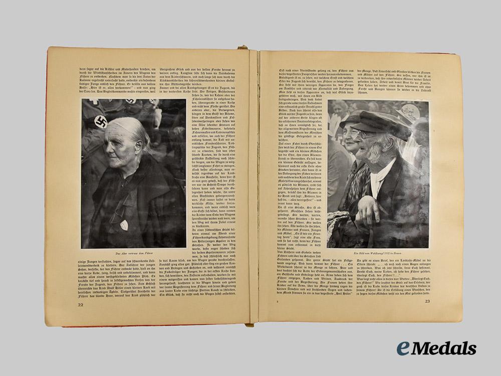 germany,_third_reich._a_pair_of_patriotic_cigarette_card_albums___m_n_c0745