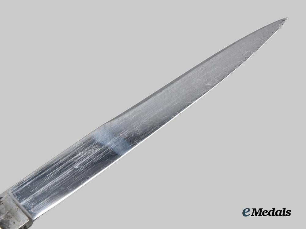 italy,_kingdom._an_m_v_s_n_officer’s_dagger___m_n_c0753