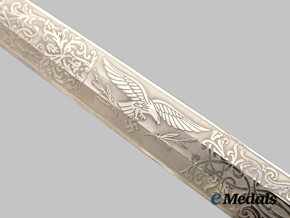 germany,_luftwaffe._a_superb&_etched_officer’s_dress_dagger,_by_emil_voos___m_n_c0762