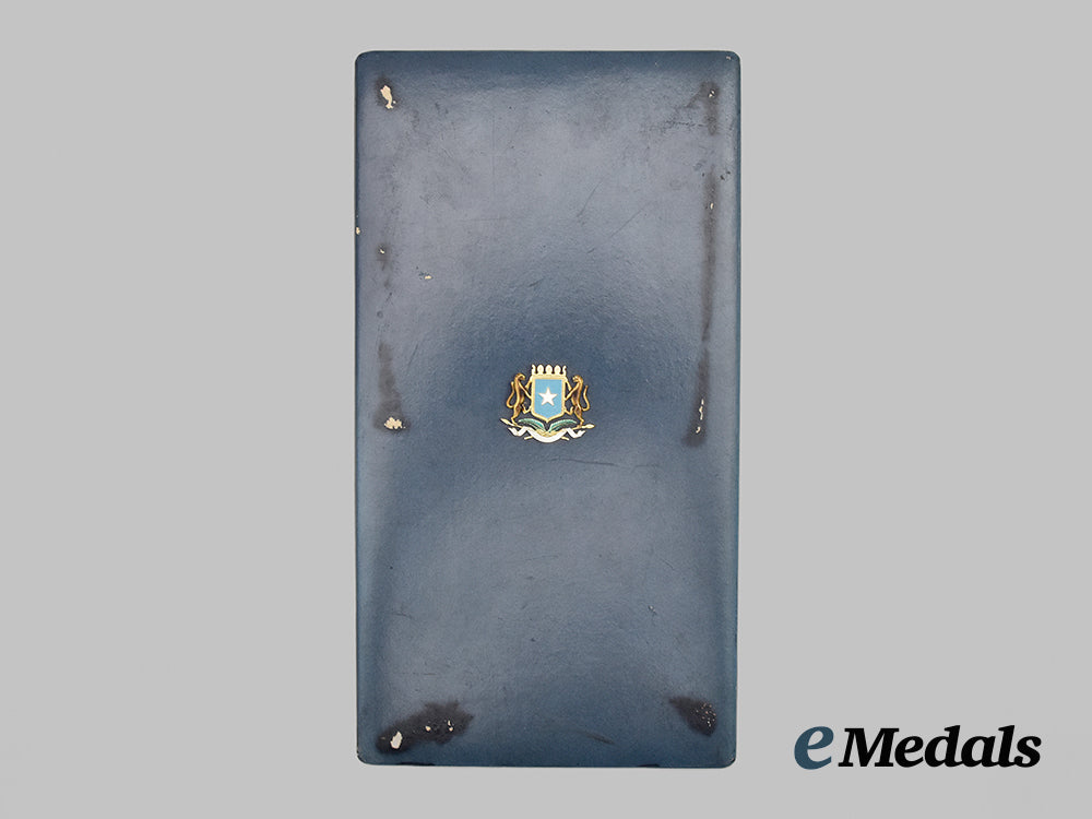 somalia,_republic._an_order_of_the_somali_star,_i_i_class_grand_officer_set___m_n_c0769