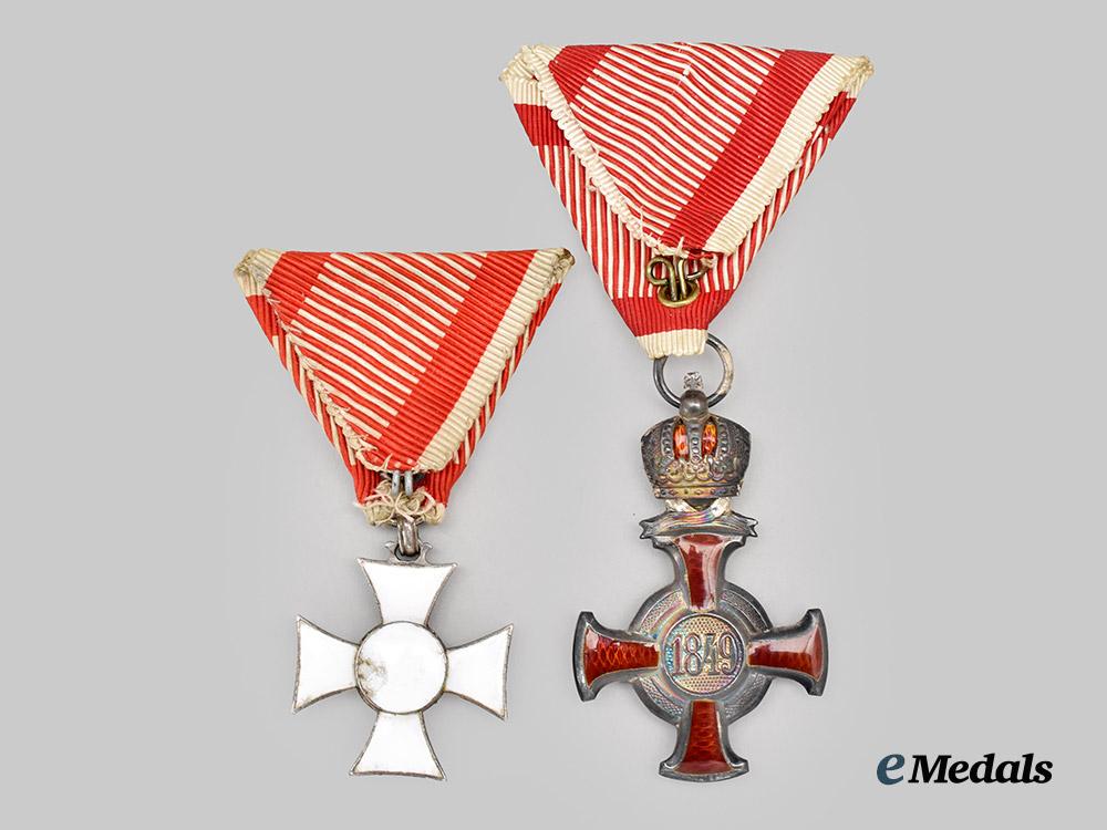 austria,_imperial._a_pair_of_decorations___m_n_c0773