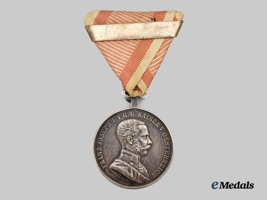 austria,_imperial._a_bravery_medal,_i_class_in_silver_with_second_award_bar___m_n_c0792