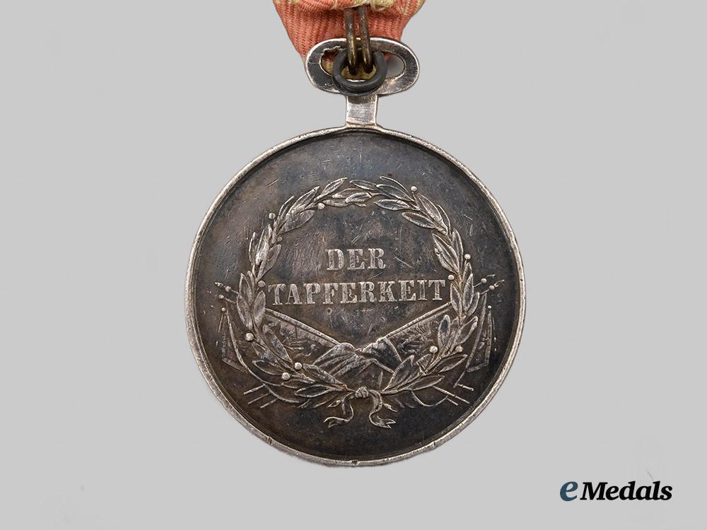 austria,_imperial._a_bravery_medal,_i_class_in_silver_with_second_award_bar___m_n_c0795