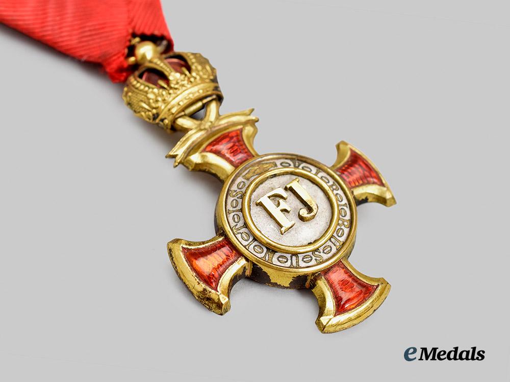 austria,_imperial._a_merit_cross1849,_i_class_with_case___m_n_c0864