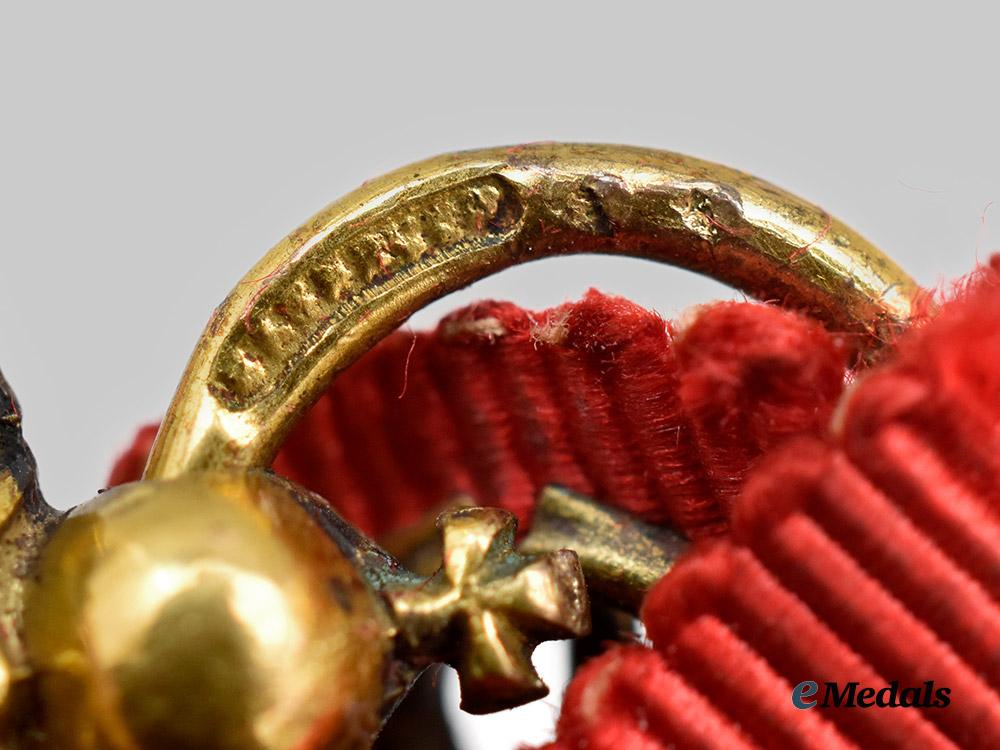 austria,_imperial._a_merit_cross1849,_i_class_with_case___m_n_c0870