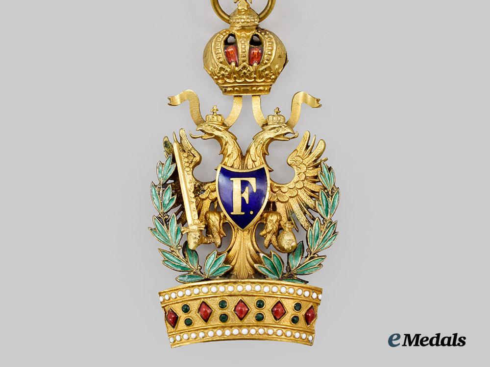 austria,_imperial._an_order_of_the_iron_crown,_knight_with_war_decoration,_c.1917___m_n_c0875