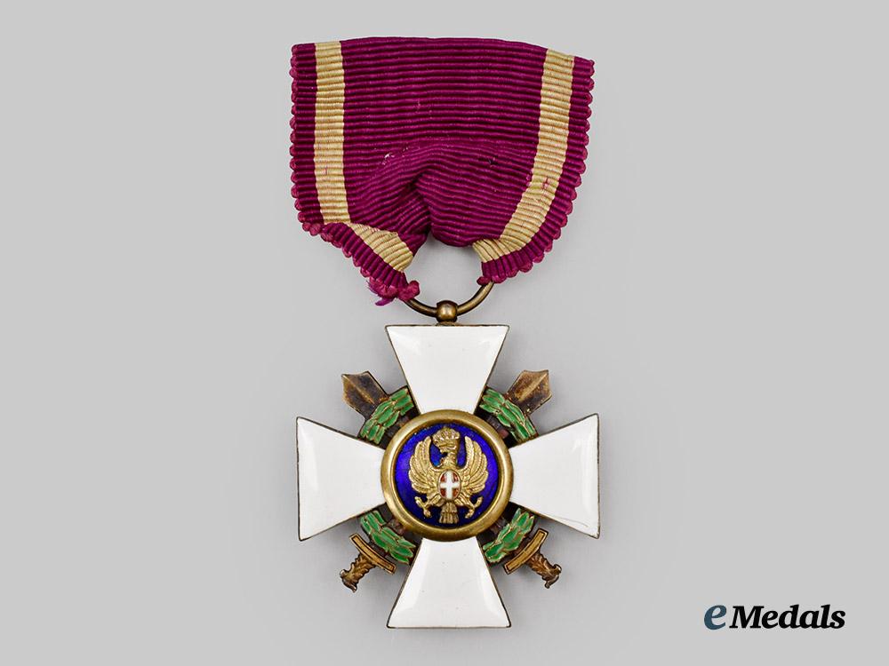 italy,_kingdom._an_order_of_the_roman_eagle,_knight_with_swords,_by_cravanzola___m_n_c0901